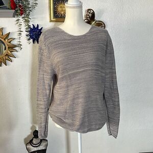 Selection Size Small gray Knit sweater Women’s